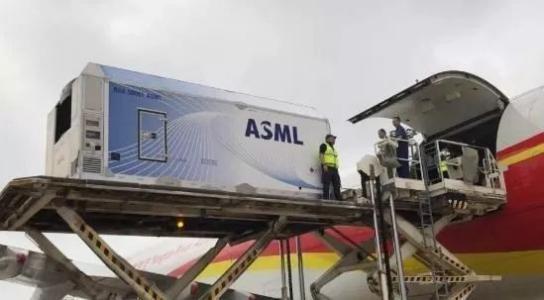 荷蘭光刻機(jī)巨頭ASML再升級(jí)，與無錫合作擴(kuò)建光刻機(jī)設(shè)備技術(shù)服務(wù)基地